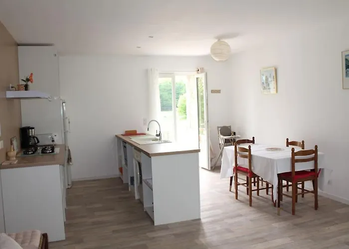 De Maran 1 - Le Nid Douillet * Gaugeac