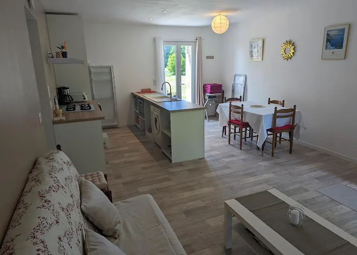 De Maran 1 - Le Nid Douillet Gaugeac